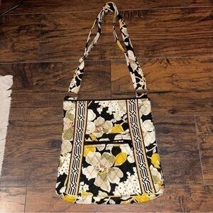 VERA BRADLEY Quilted Floral Crossbody Purse